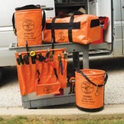 Klein Tools® Vinyl Bucket With Swivel Snap -Tools Kleina Shop 100727 w DetailedProductView7 Lg