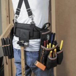 Klein Tools® Tradesman Pro Medium Black Electricians Tool Belt -Tools Kleina Shop 128678 w DetailedProductView4 Lg
